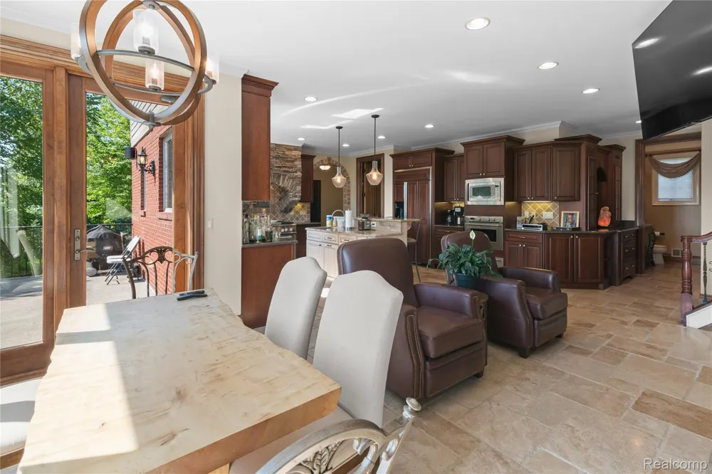 840 High View Court Oxford Charter Township, MI 48371