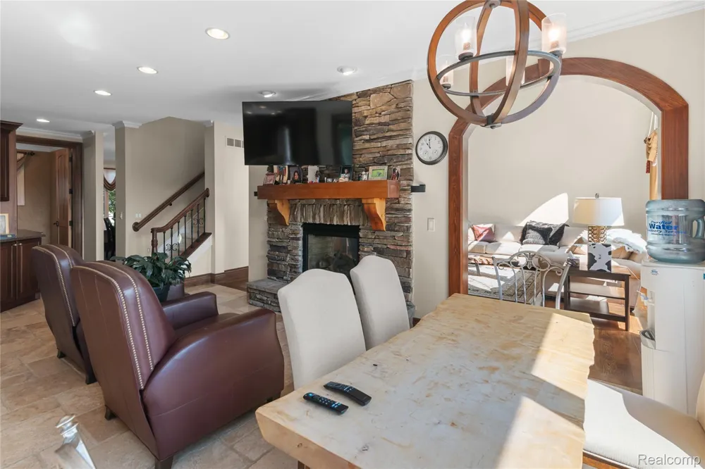 840 High View Court Oxford Charter Township, MI 48371