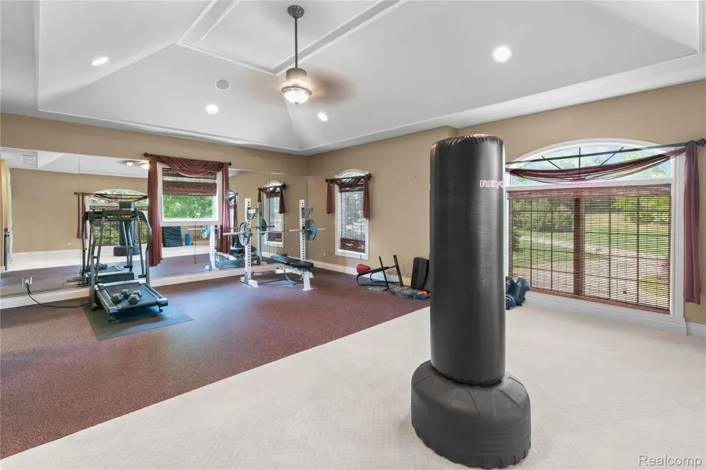 840 High View Court Oxford Charter Township, MI 48371