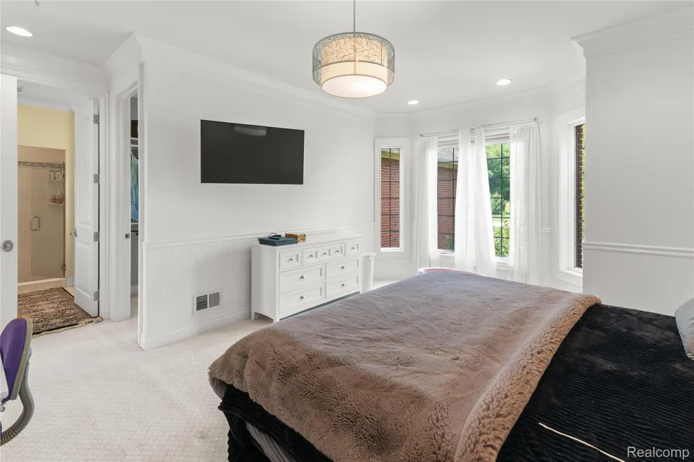 840 High View Court Oxford Charter Township, MI 48371