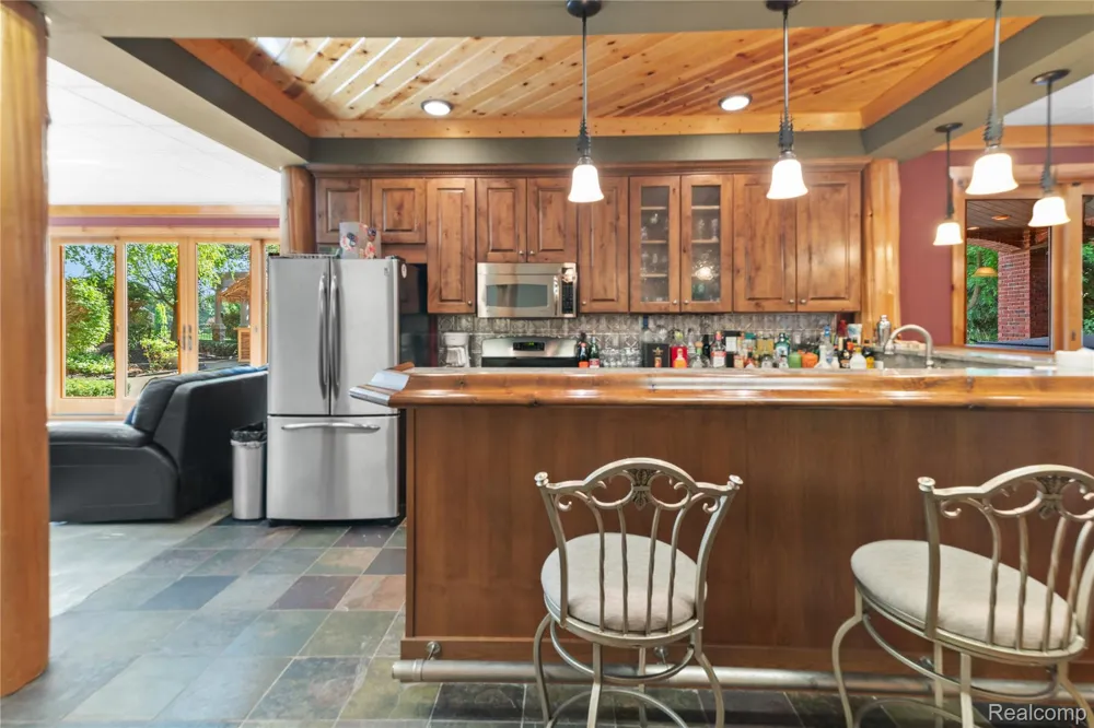 840 High View Court Oxford Charter Township, MI 48371