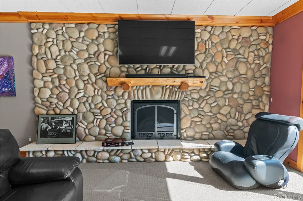 840 High View Court Oxford Charter Township, MI 48371