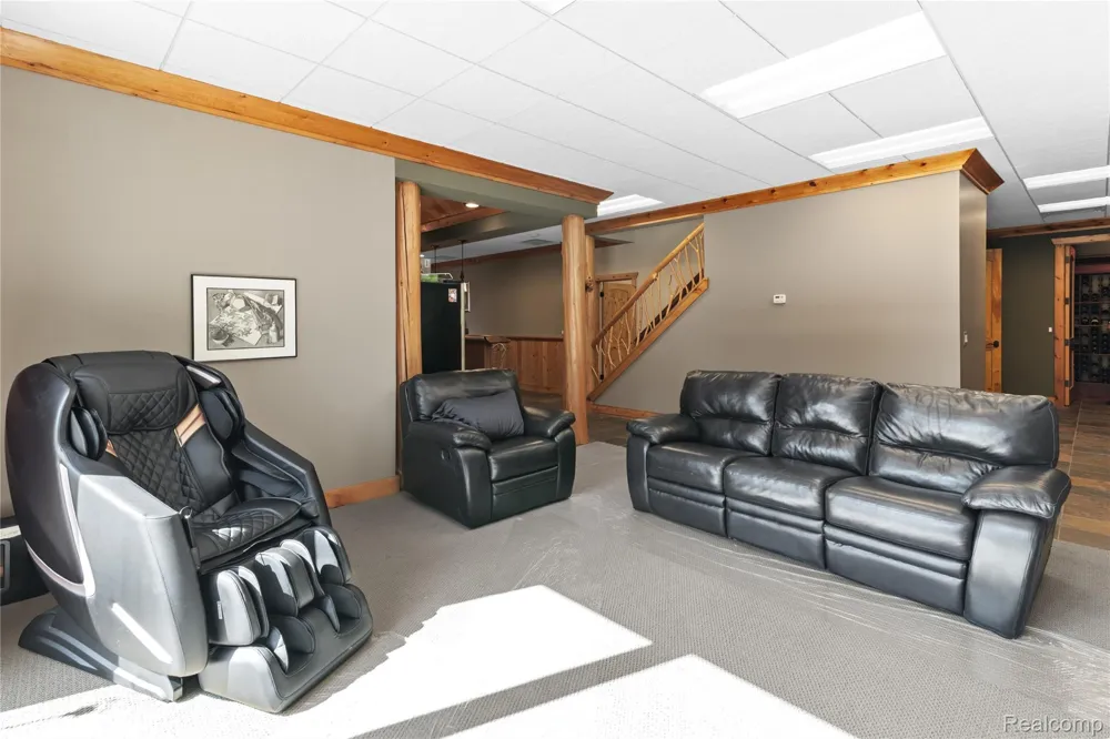 840 High View Court Oxford Charter Township, MI 48371