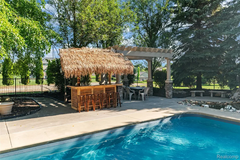 840 High View Court Oxford Charter Township, MI 48371