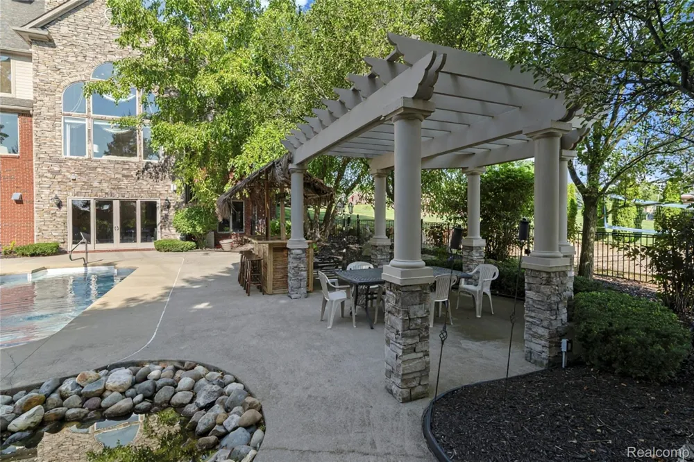 840 High View Court Oxford Charter Township, MI 48371