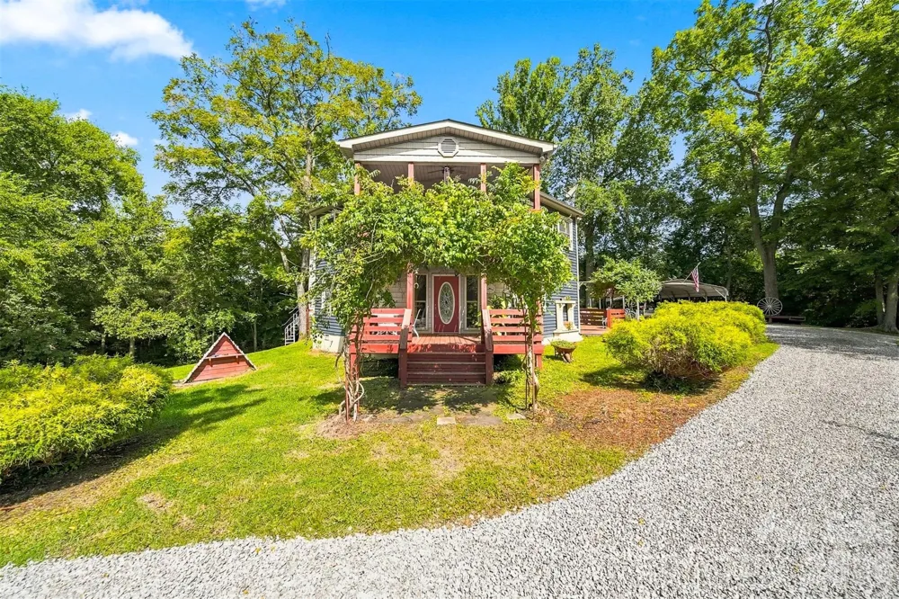 480 Bailey Farm Road Statesville, NC 28625