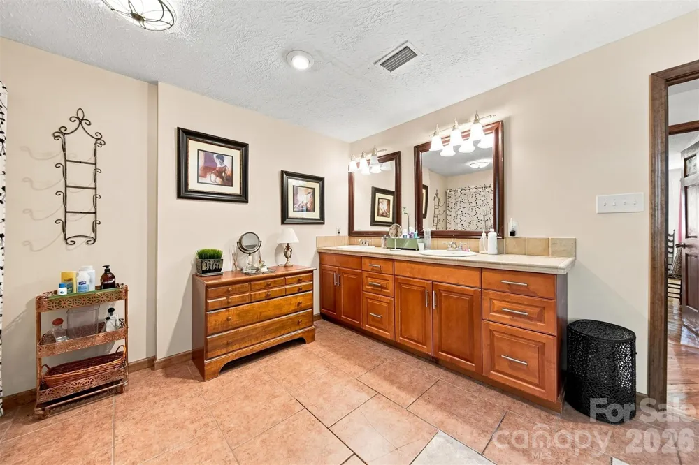 480 Bailey Farm Road Statesville, NC 28625