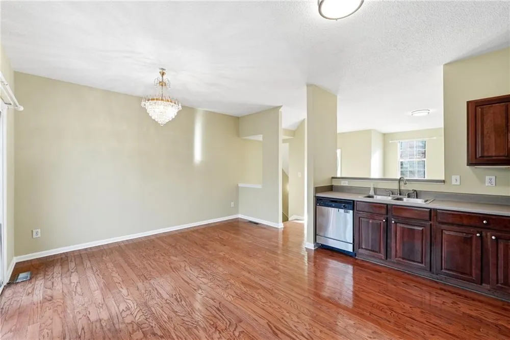 412 Heritage Park Trace NW #22 Kennesaw, GA 30144