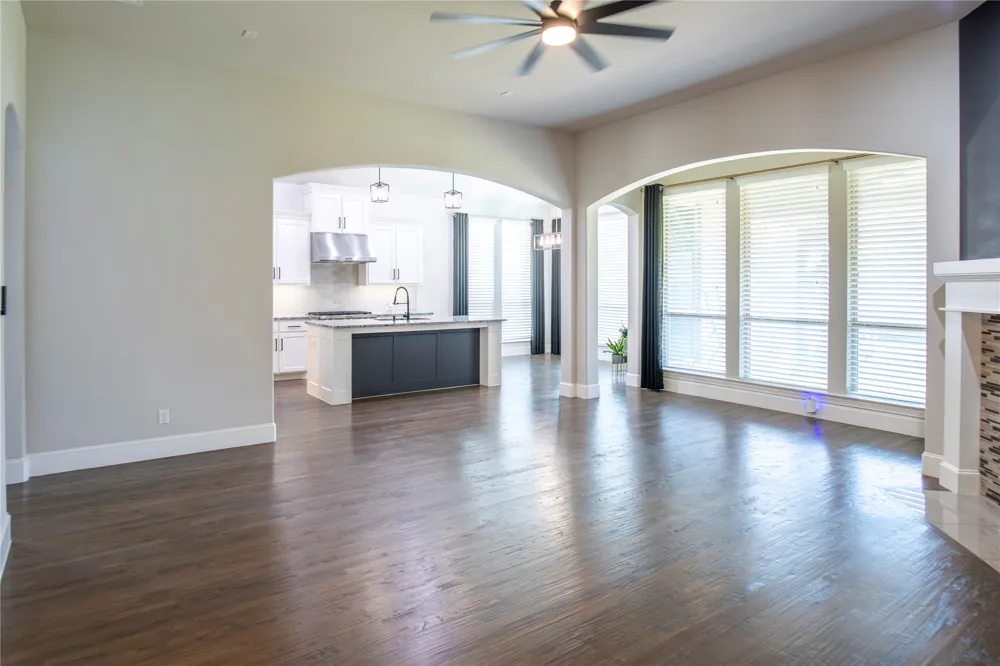 3728 Kennoway The Colony, TX 75056