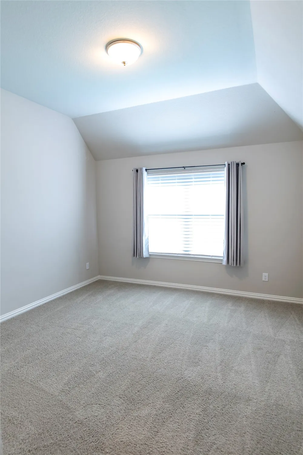 3728 Kennoway The Colony, TX 75056