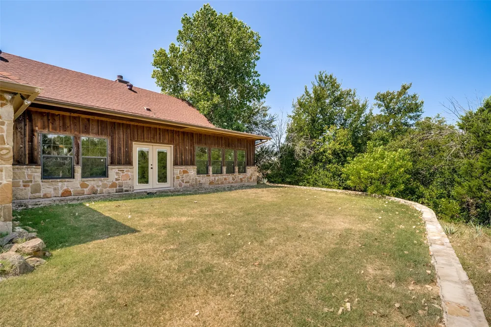 7251 S Fm 730 Azle, TX 76020