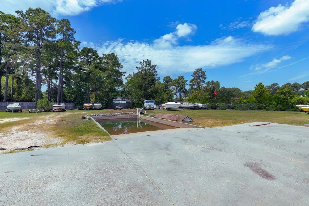 24727 Fm 2100 Road Huffman, TX 77336