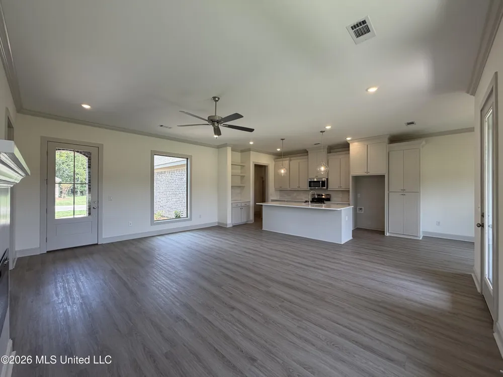 146 Stapleton Drive Canton, MS 39046
