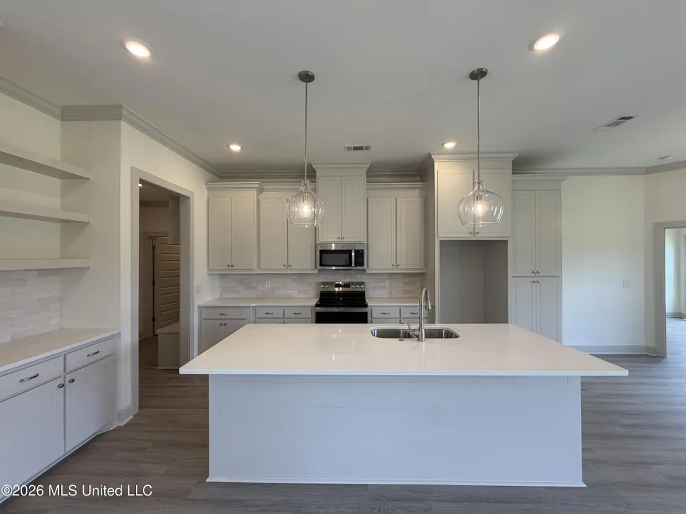 146 Stapleton Drive Canton, MS 39046