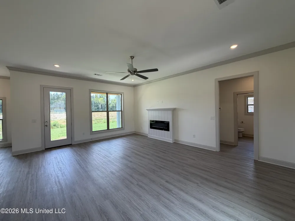 146 Stapleton Drive Canton, MS 39046