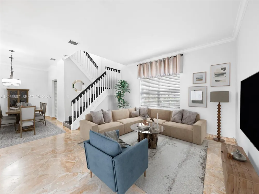 1515 Seagrape Way Hollywood, FL 33019