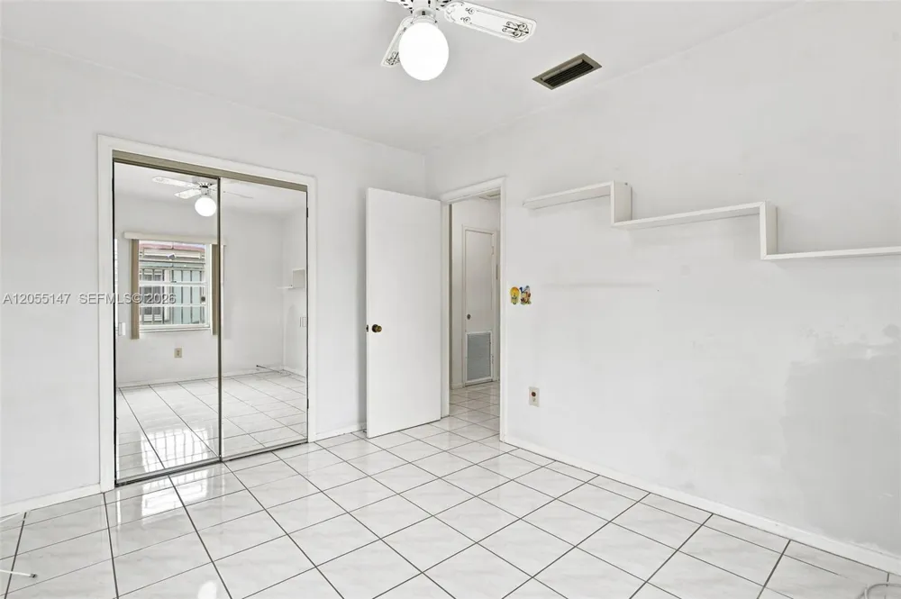 636 E 48th St Hialeah, FL 33013
