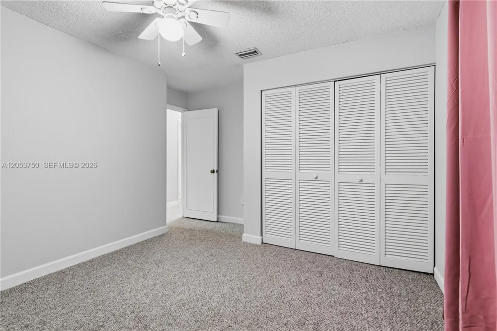 8445 SW 181st Ter Palmetto Bay, FL 33157