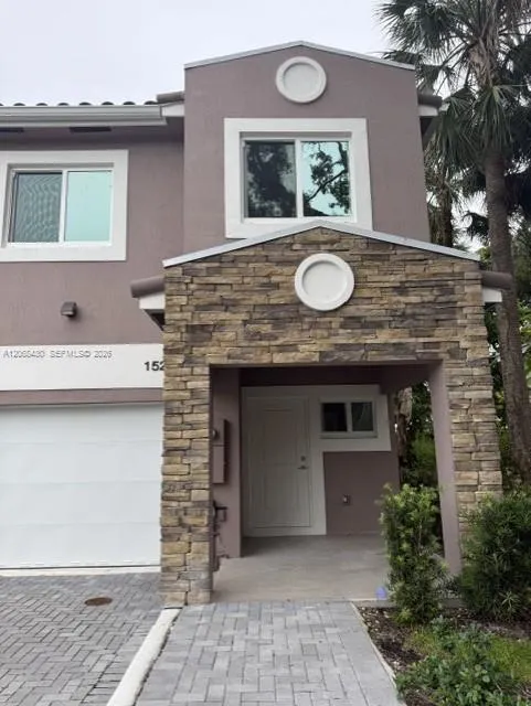 1521 NW 94th Way #1 Coral Springs, FL 33071