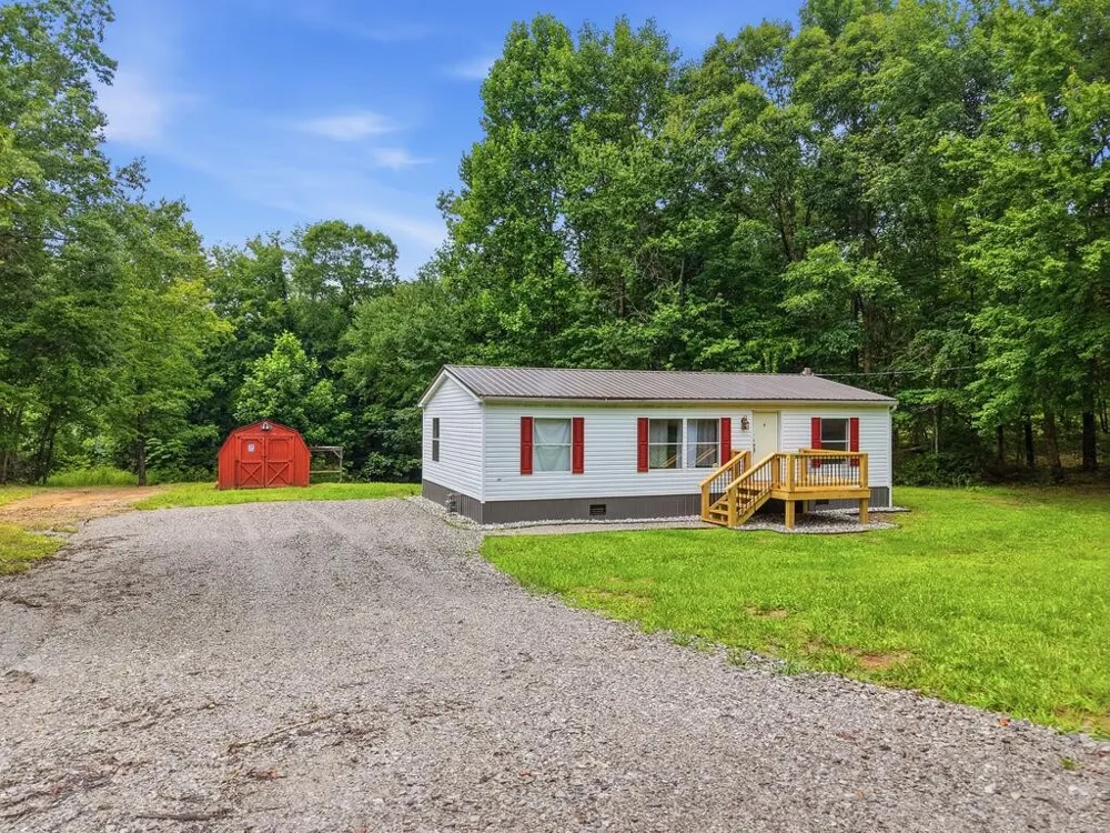733 Wigwam Sparta, TN 38583