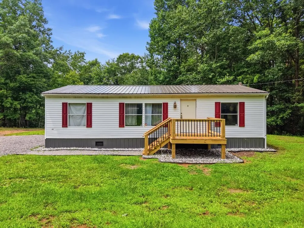 733 Wigwam Sparta, TN 38583