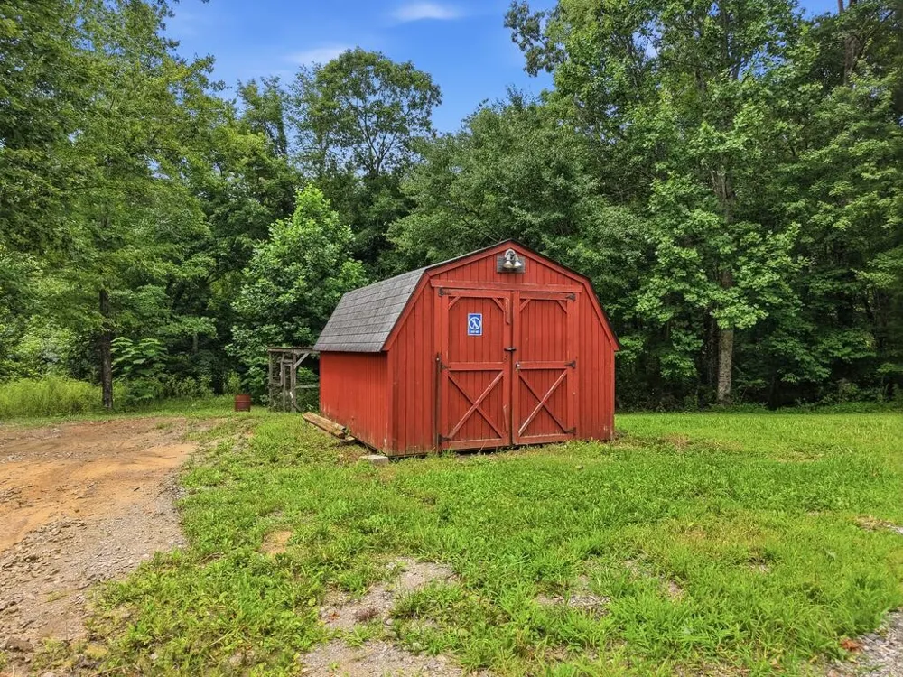 733 Wigwam Sparta, TN 38583