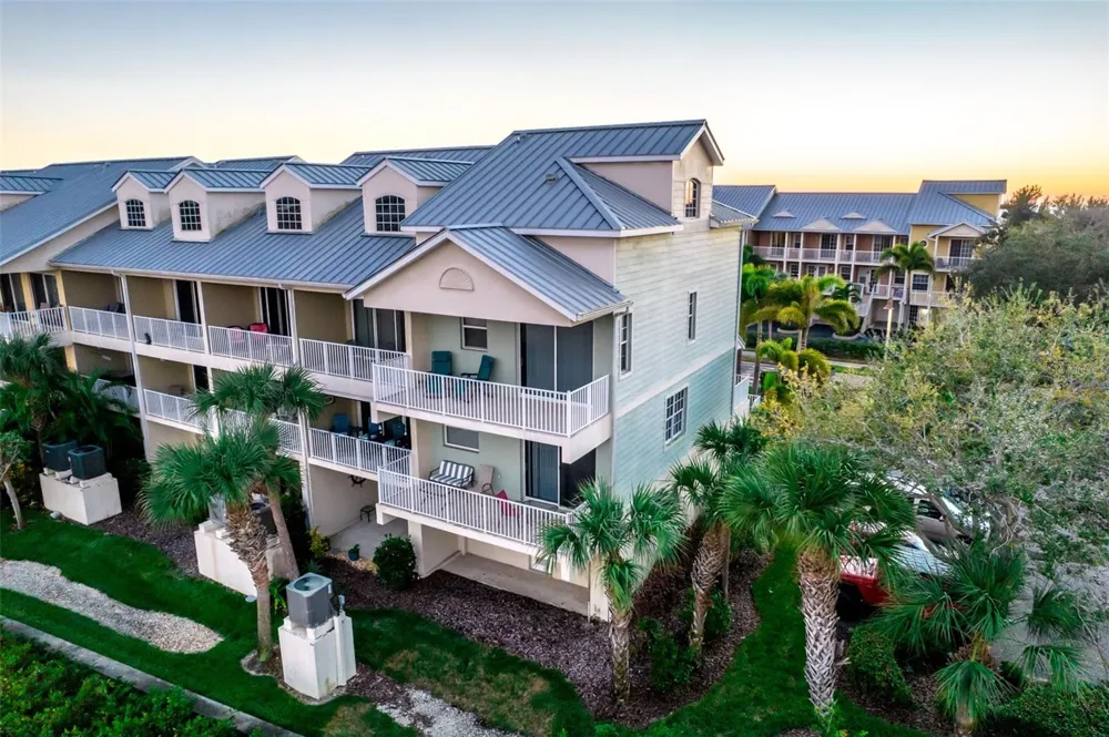 465 BAHIA BEACH BOULEVARD Ruskin, FL 33570