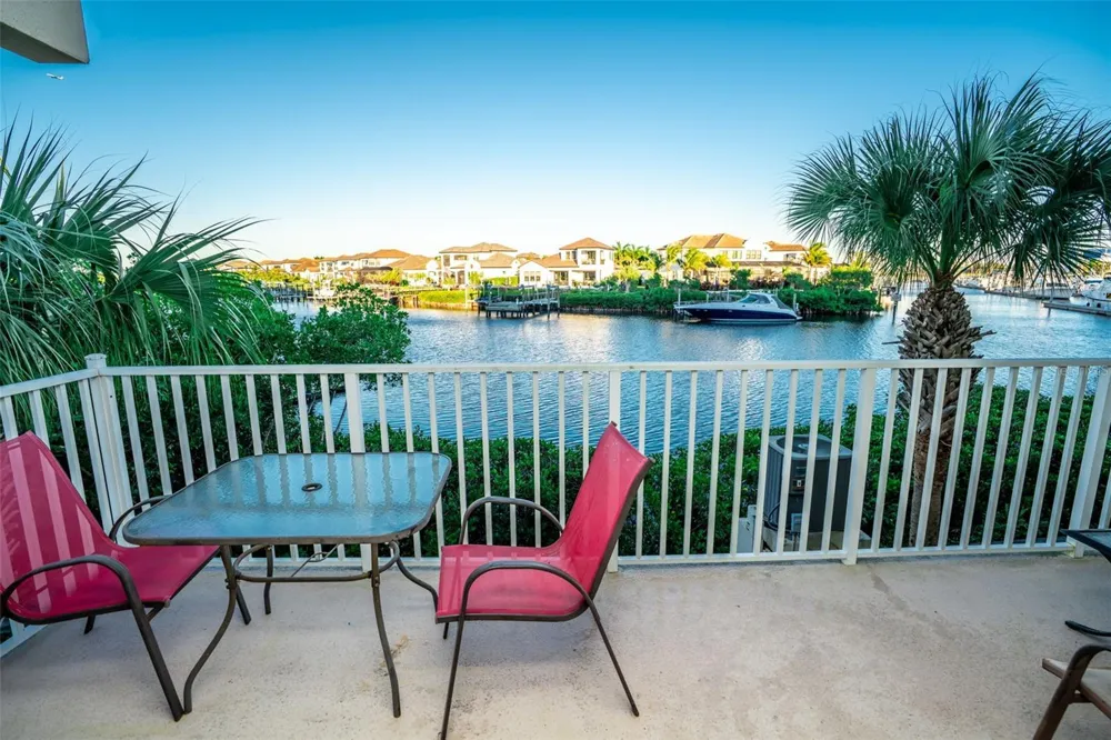 465 BAHIA BEACH BOULEVARD Ruskin, FL 33570