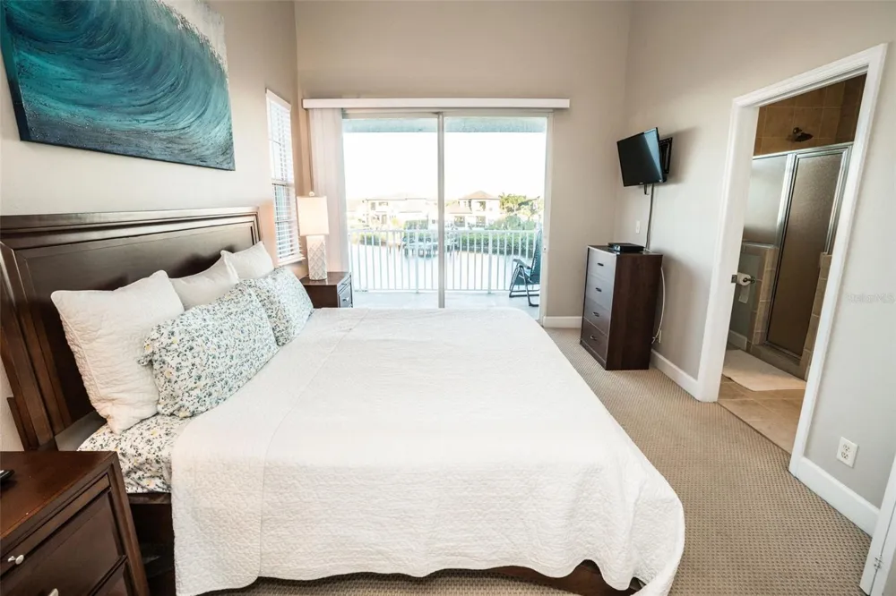 465 BAHIA BEACH BOULEVARD Ruskin, FL 33570