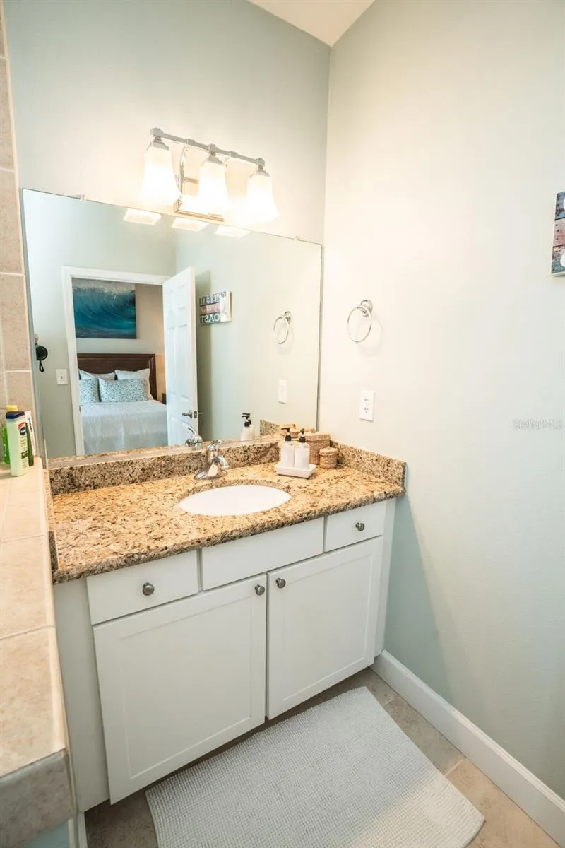 465 BAHIA BEACH BOULEVARD Ruskin, FL 33570