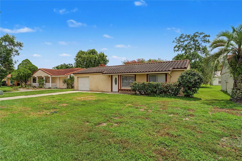 10145 BLUFF COURT Orlando, FL 32821