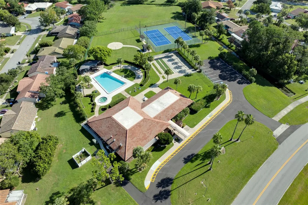 10145 BLUFF COURT Orlando, FL 32821