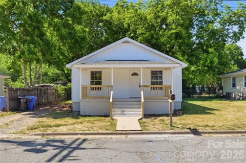 92 Spencer Avenue