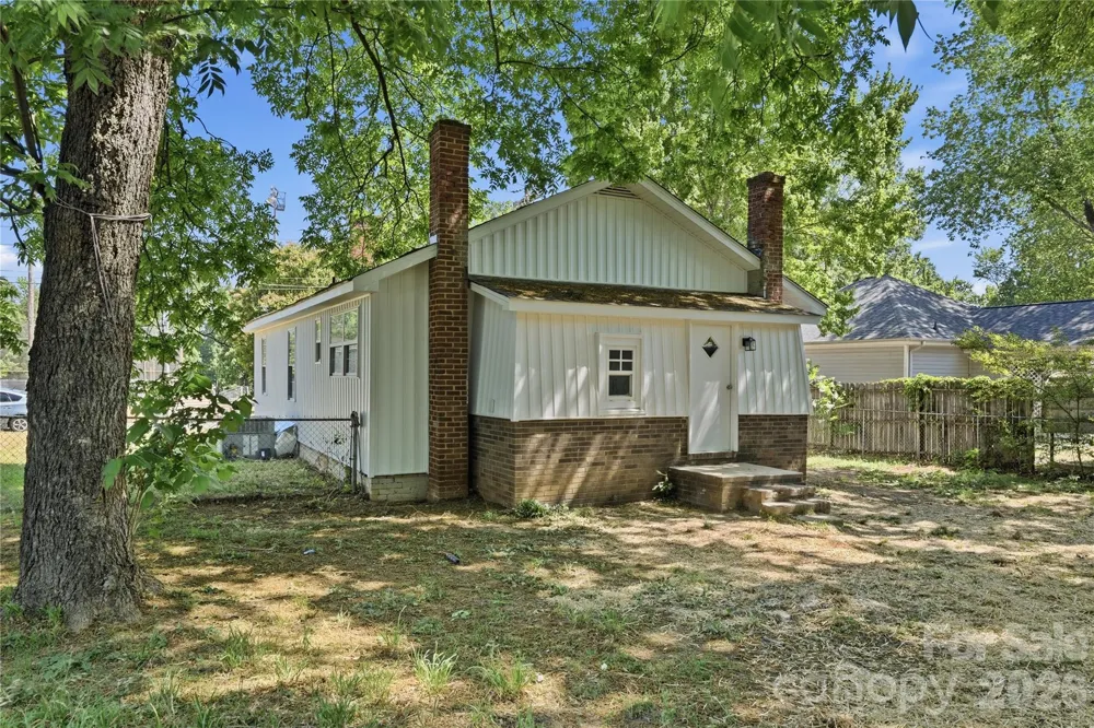 92 Spencer Avenue Mooresville, NC 28115