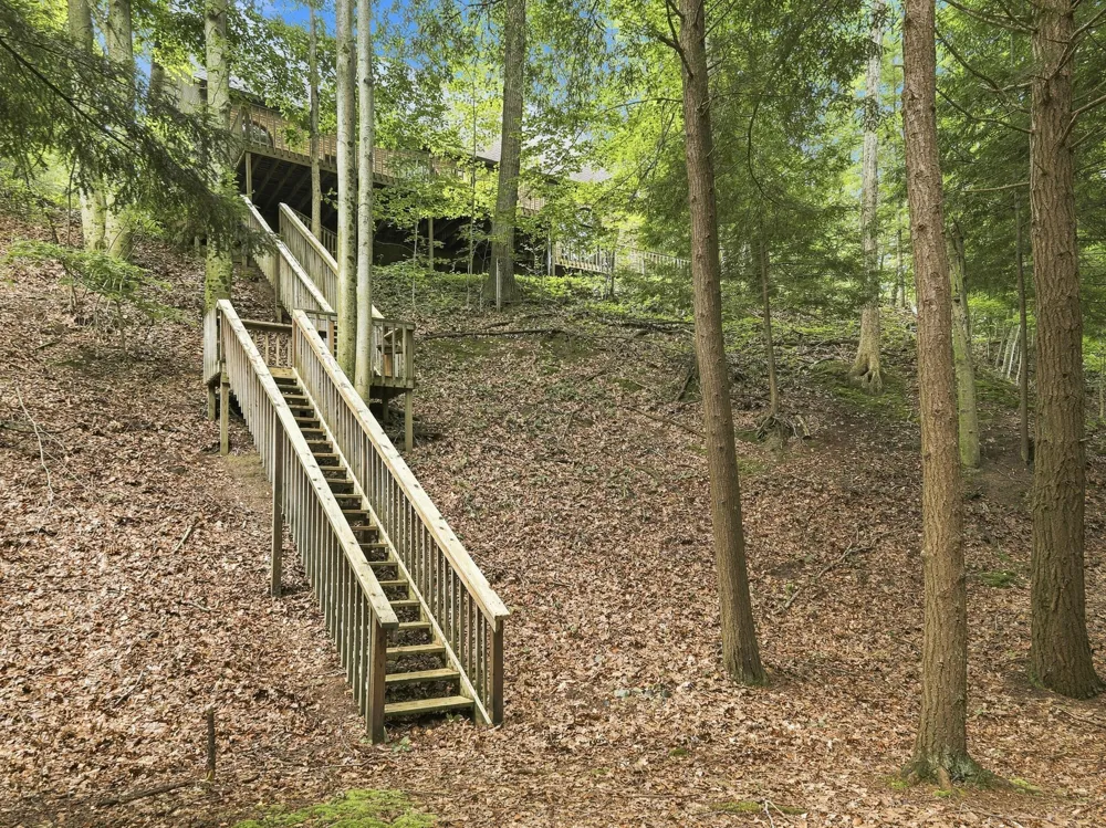 8423 S Harnden Drive Fremont, MI 49412