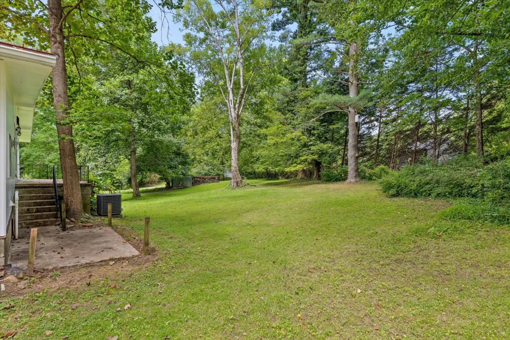 797 Cherokee Lane Signal Mountain, TN 37377