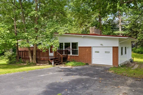 797 Cherokee Lane