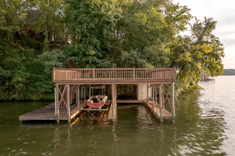 6322 Hamilton Island Road Harrison, TN 37341