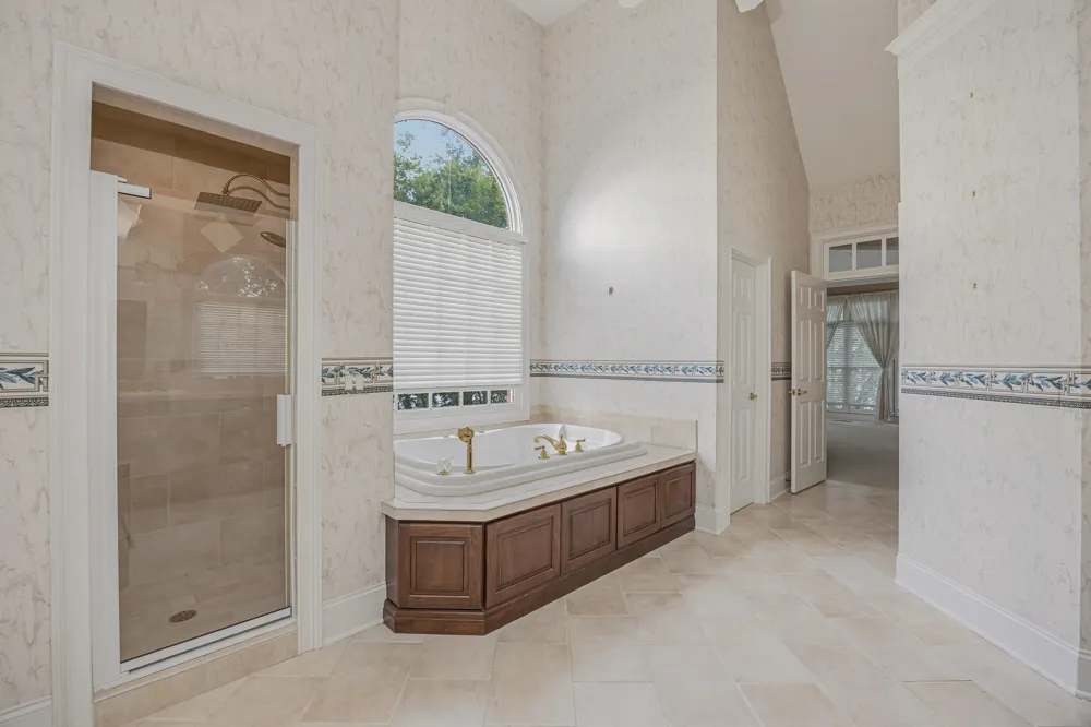 6322 Hamilton Island Road Harrison, TN 37341