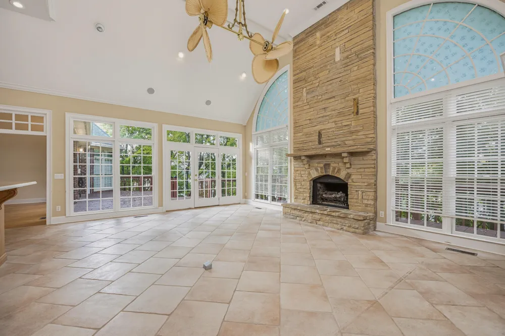6322 Hamilton Island Road Harrison, TN 37341