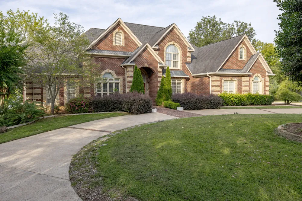 6322 Hamilton Island Road Harrison, TN 37341