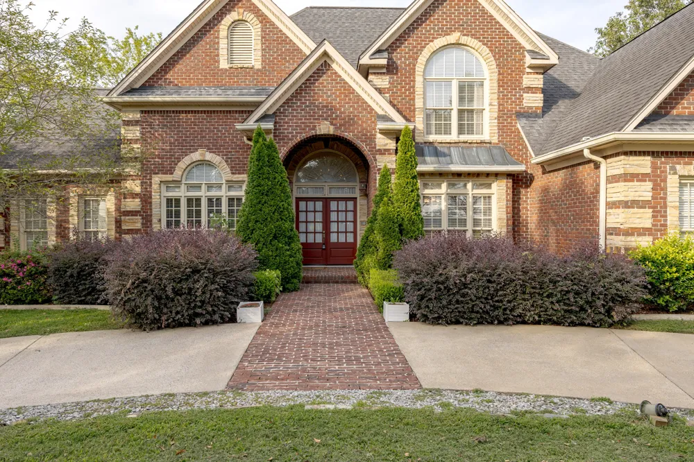 6322 Hamilton Island Road Harrison, TN 37341