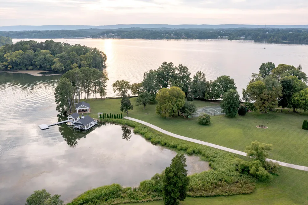 6322 Hamilton Island Road Harrison, TN 37341