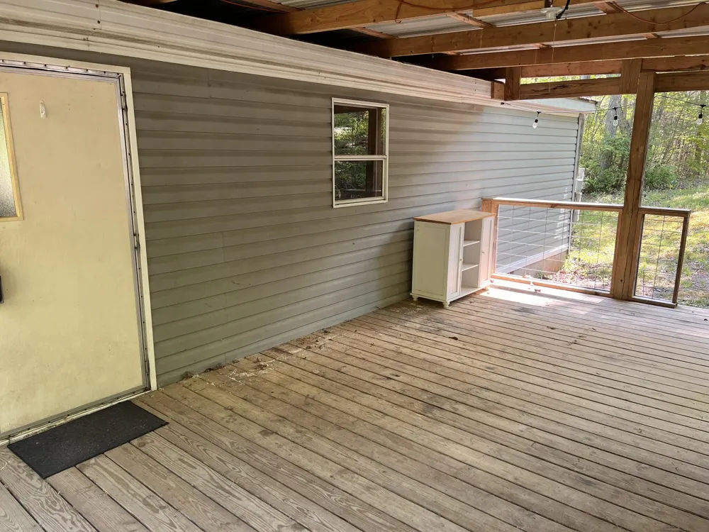 754 Dale Trail Menlo, GA 30731