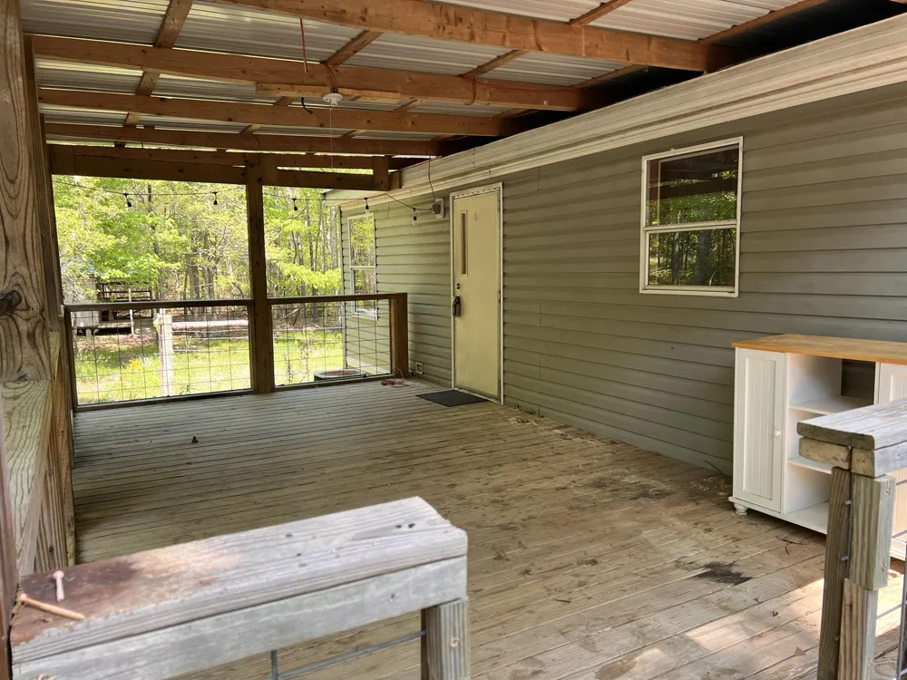 754 Dale Trail Menlo, GA 30731