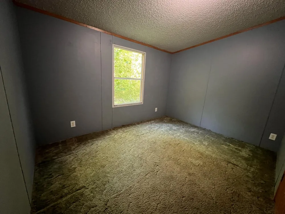 754 Dale Trail Menlo, GA 30731