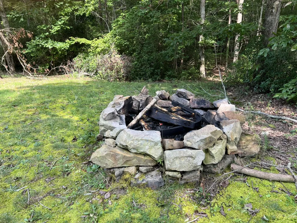 754 Dale Trail Menlo, GA 30731
