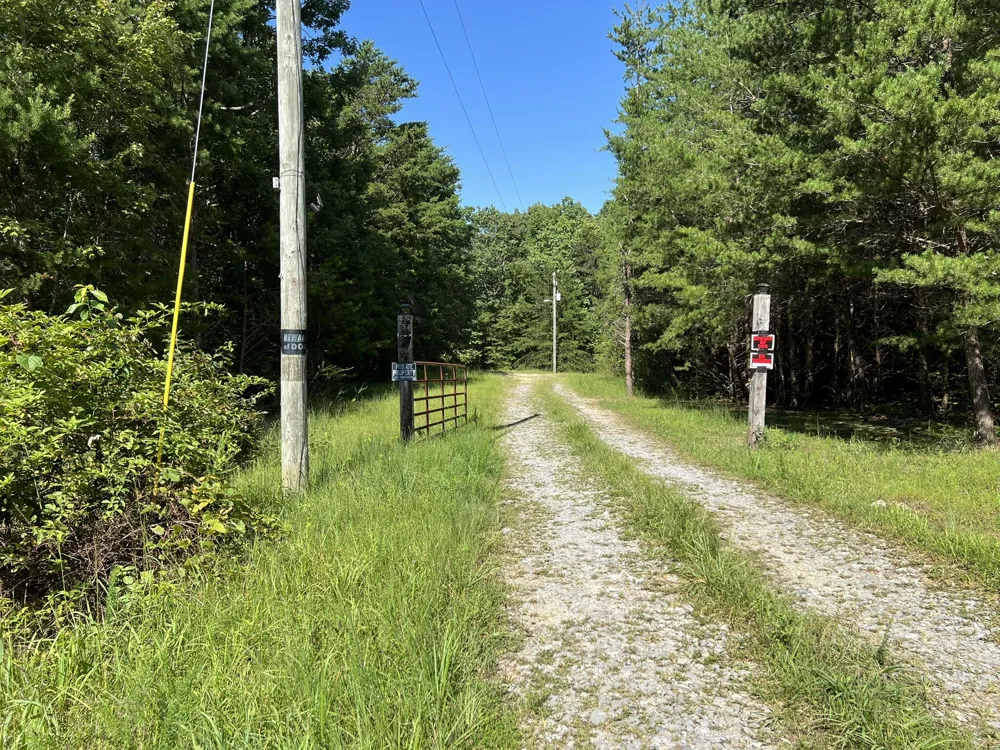 754 Dale Trail Menlo, GA 30731