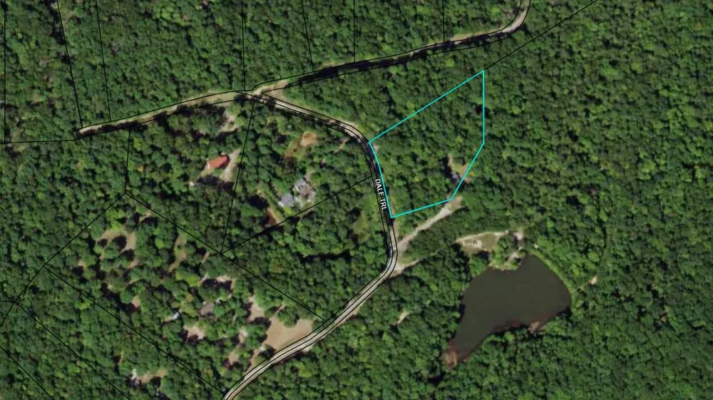 754 Dale Trail Menlo, GA 30731