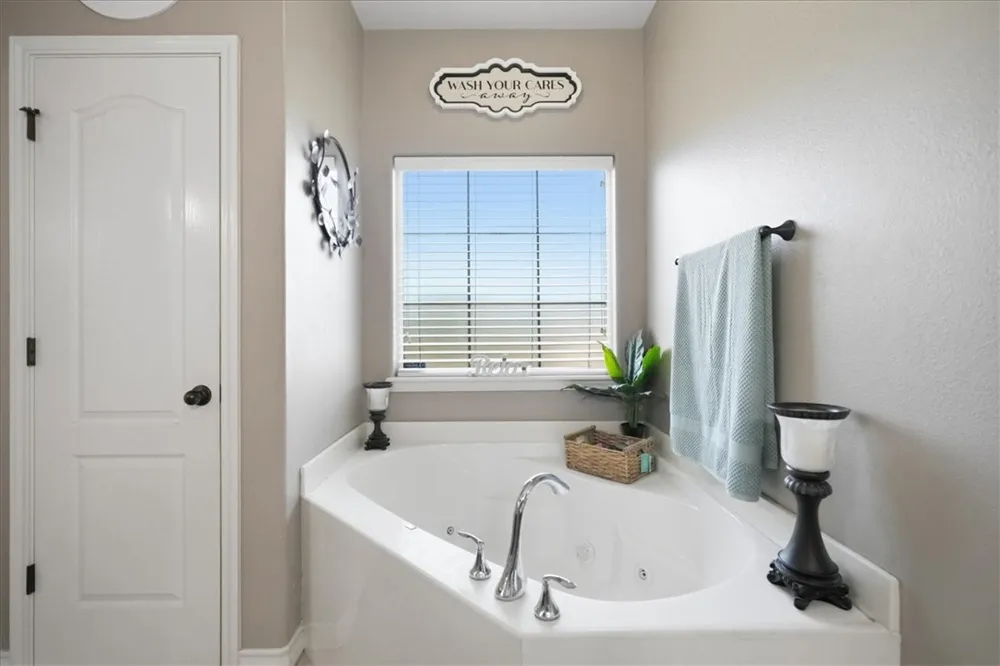 6919 Tillet Court Corpus Christi, TX 78414